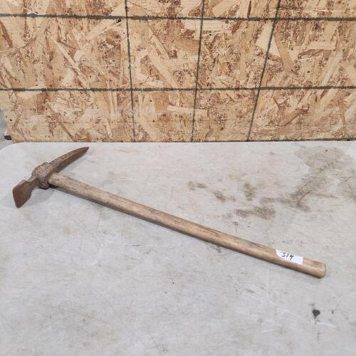 Vintage grub hoe