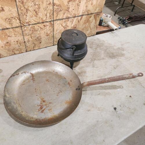 16" Wok, cast iron cauldron