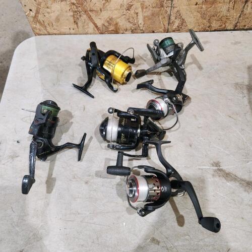 Fishing reels