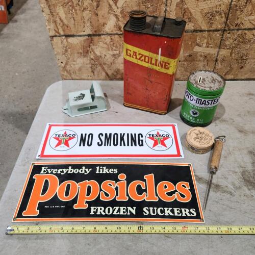 Metal tins & signs