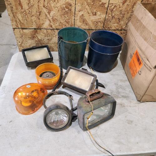 Strobe & 12v lights