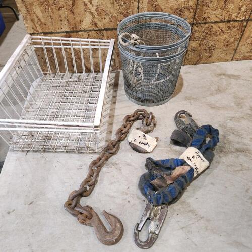 2' 3/8" chain, 8' tow strap, minnow trap