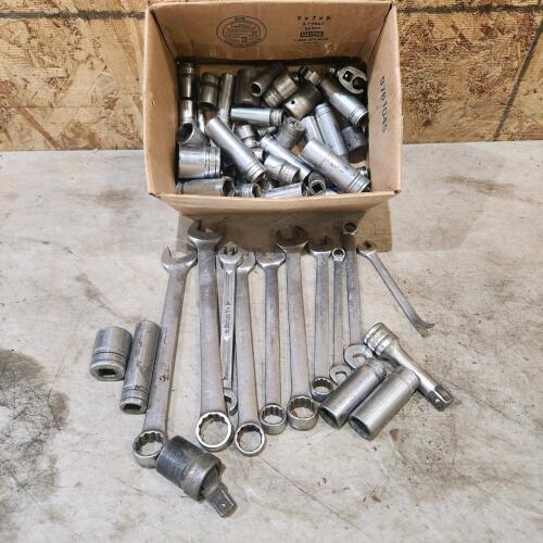 Assorted Snap-On tools