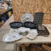 Roasting pans, molds