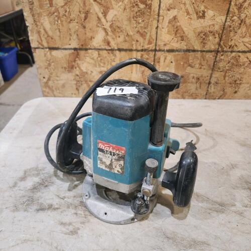 Makita router