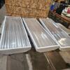 3 4' 6 Bulbs LED lights