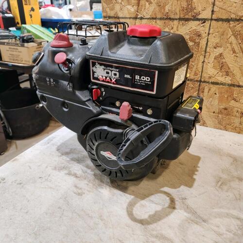 Briggs & Stratton motor w electric start