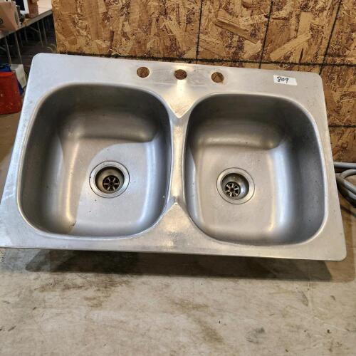 Stainless Double sink 31"L 20"W