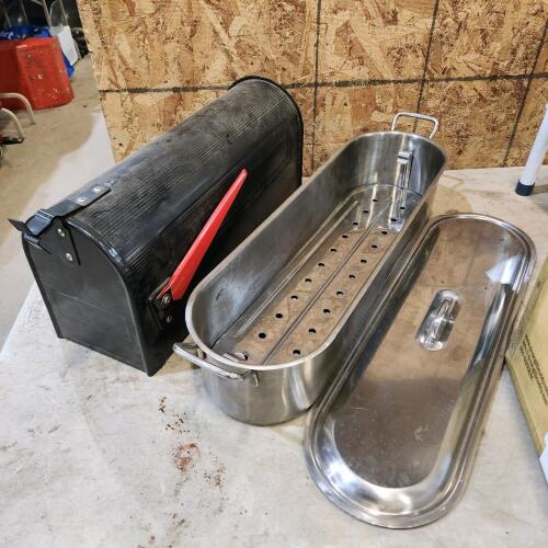 Mailbox, 24"L stainless pan