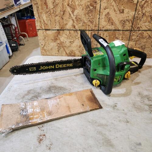 JD 16" chainsaw running