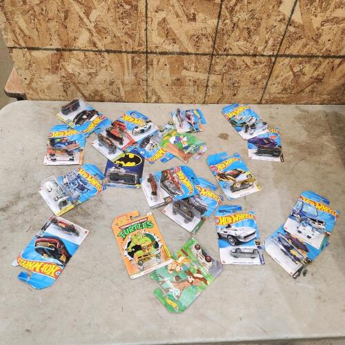 20 Hotwheels toys