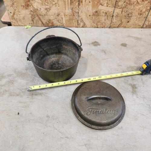 Cast dutch oven