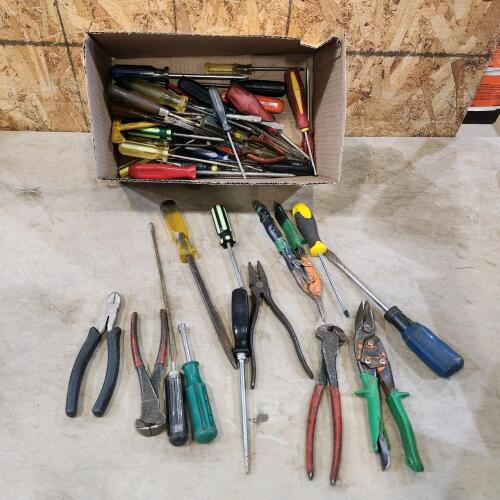 Assorted pliers & screwdrivers