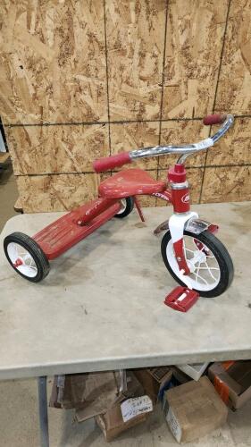 Radio flyer metal trike