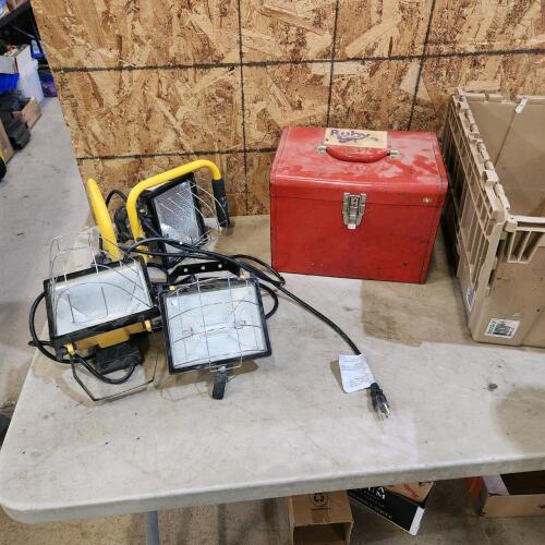 Halogen work lights & toolbox