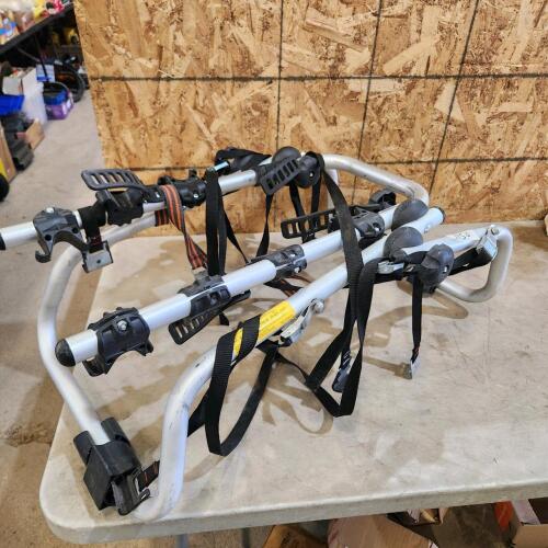 Trunk mount bike rack