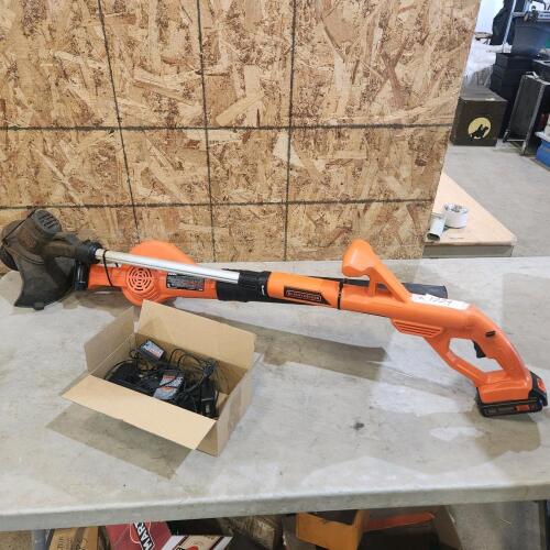 Trimmer & blower w battery & charger
