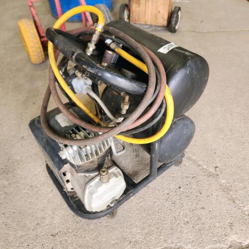 Air compressor