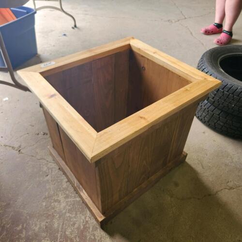 Wooden planter 22"W 21"H
