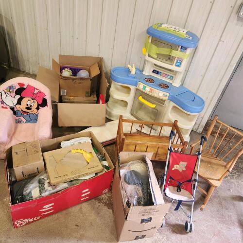 Kids toys & christmas decorations