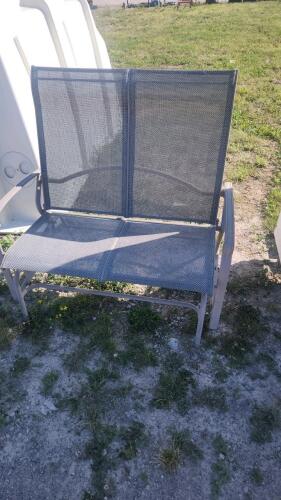 Gliding loveseat
