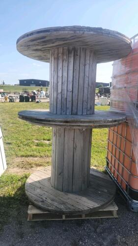 36"x60" Wooden spools