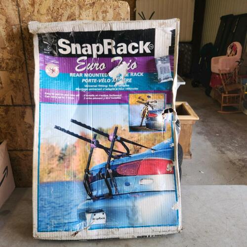 Trunk mount bike rack