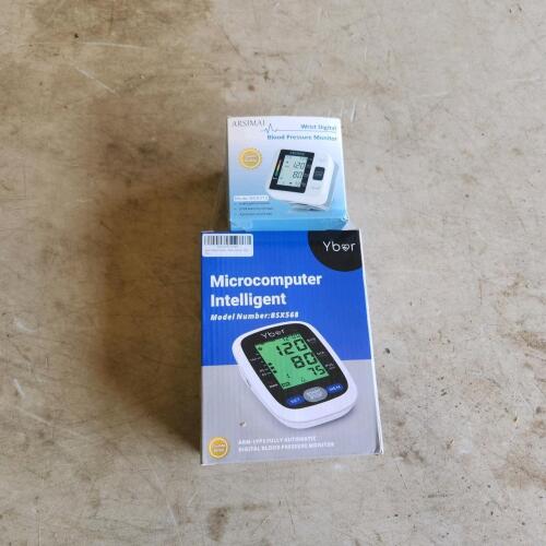 New blood pressure tester w wrist monitor