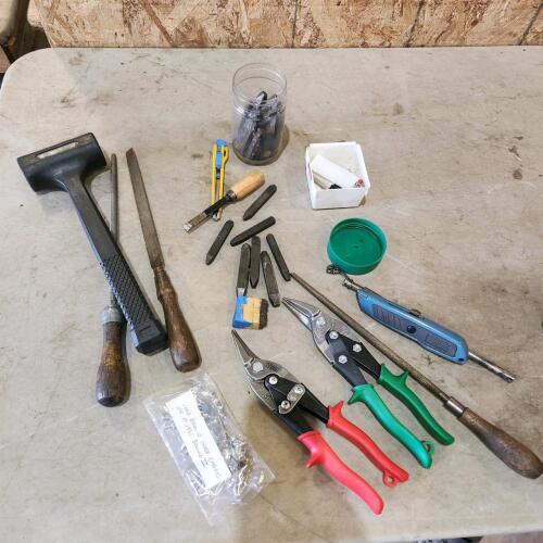 Number stamps, various tools