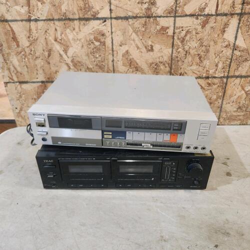 2 Cassette players