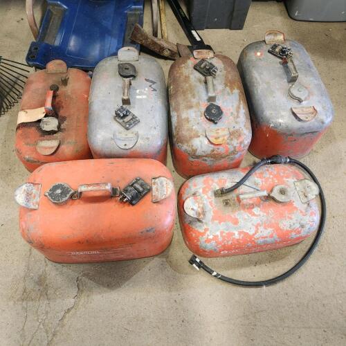 6 Boat fuel tanks