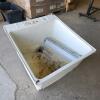 Laundry tub