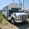 2013 Ford bus, 325,000km, E450 gas - 2