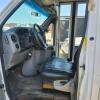 2013 Ford bus, 325,000km, E450 gas - 6