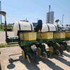 4 Row JD corn planter w liquid fertilizer tanks, 30" spacing - 3