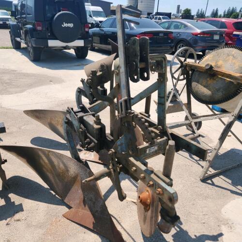 2 Furrow overum plow