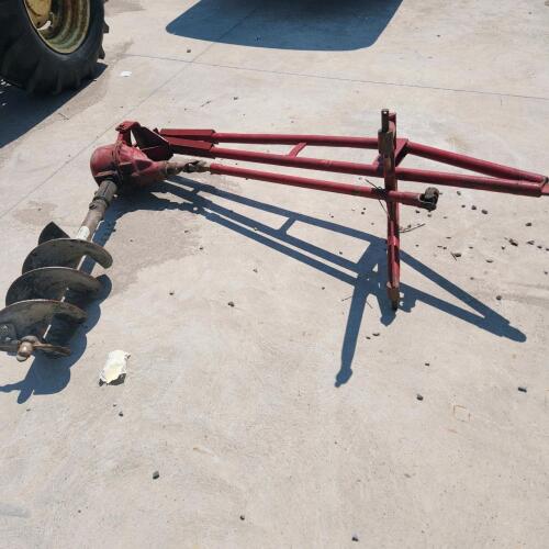 3 pt post hole auger w 12" auger