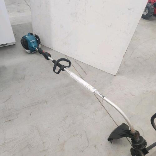 2021 Working Makita model ER 2600L string trimmer