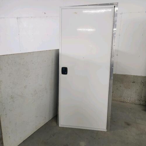 Alum trailer door w frame 30"x72"