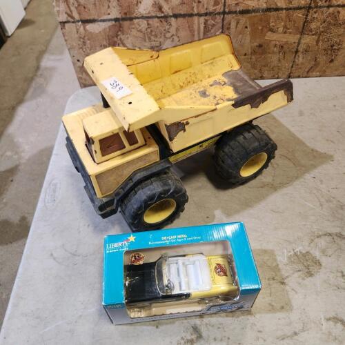 Diecast coin bank & Tonka truck