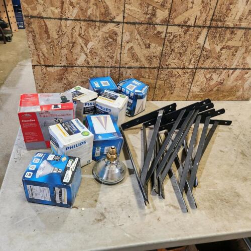 Flood light bulbs, 16" shelf brackets