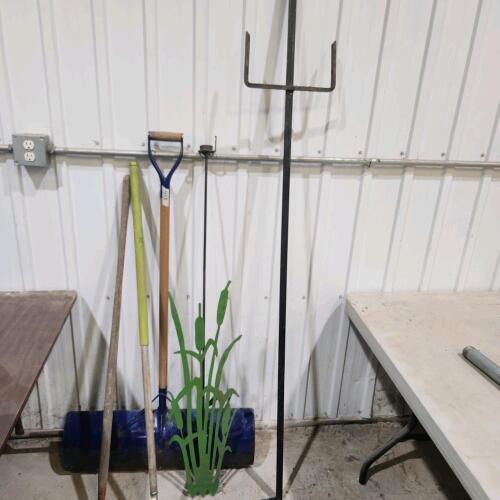 Scraper, hoe, fire number holder