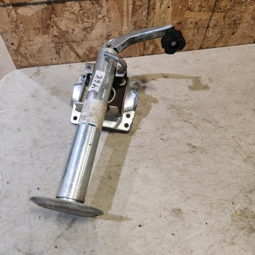 14" Trailer jack