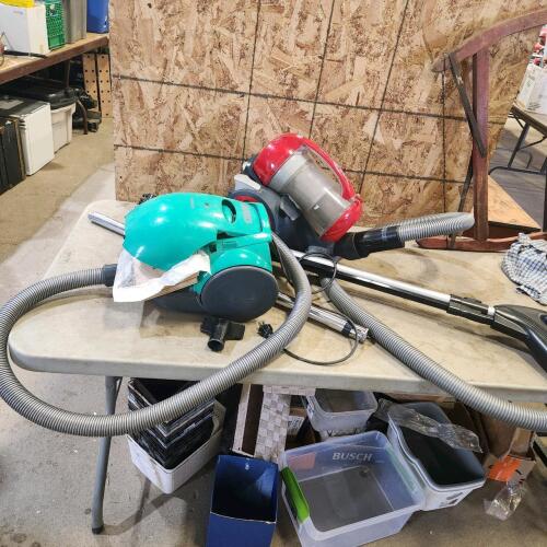 2 Vacuums