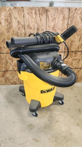 6Gal Dewalt shop vac