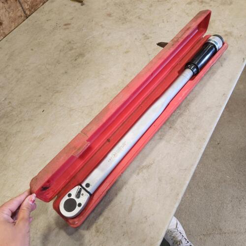 1/2" Torque Wrench 25"L