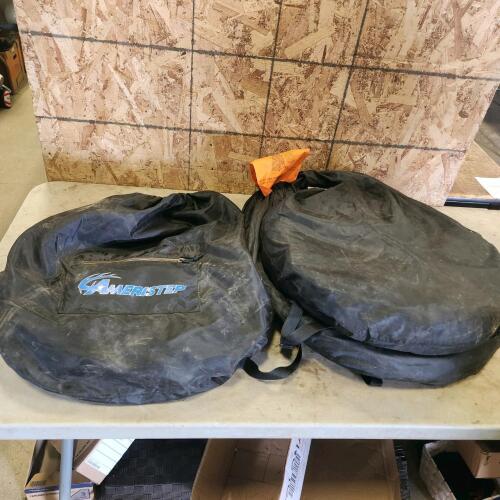 3 Pop up hunting blinds