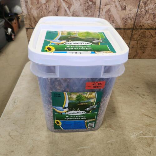 10KG of bird feed
