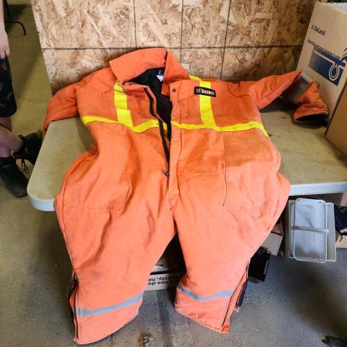 Insulated coveralls sz unknown