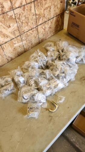 140 Metal hooks
